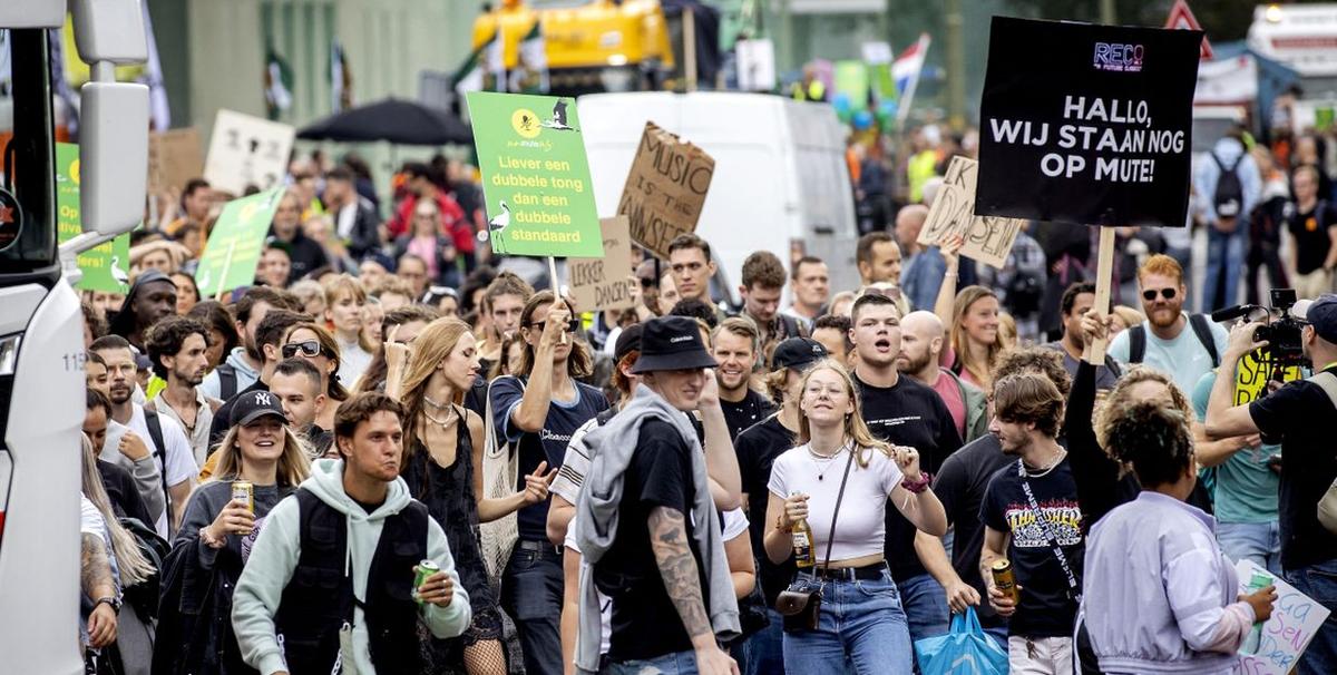 COVID-19 Mandate Protests Erupt in Netherlands, Turkey