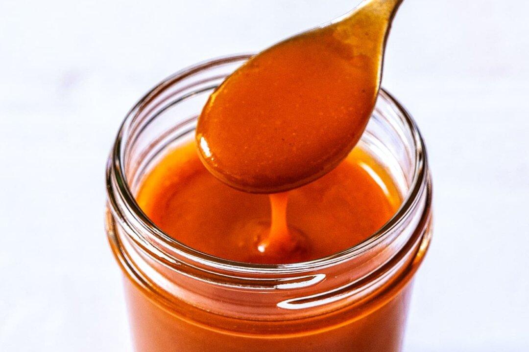 This Easy French Dressing Is the Perfect Balance of Sweet, Sour, and Creamy