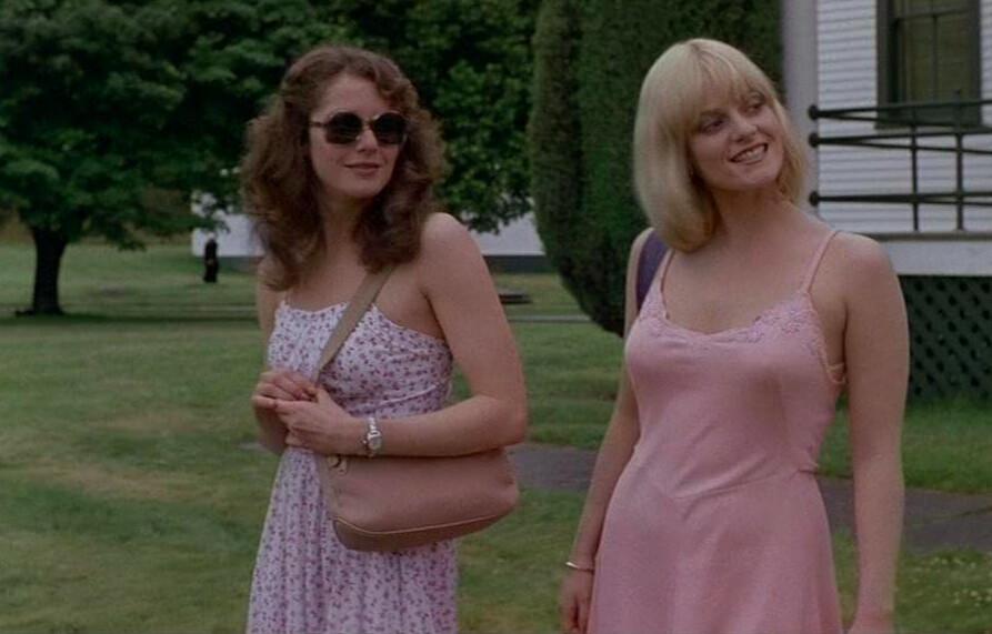 Paula Pokrifki (Debra Winger, L) and Lynette Pomeroy (Lisa Blount) are Puget Sound Debs, in "An Officer and a Gentleman." (Lorimar Productions/Paramount Pictures)