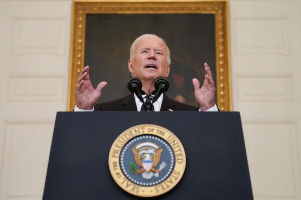 President Joe Biden announces COVID-19 vaccine mandates at the White House in Washington on Sept. 9, 2021. (Kevin Lamarque/Reuters)
