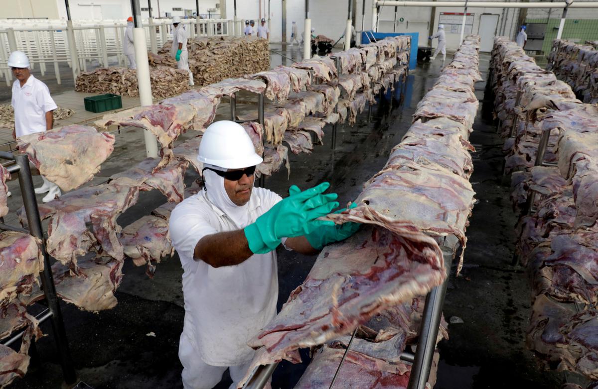 JBS Plans to Reopen Nebraska Beef Plant Damaged in Fire
