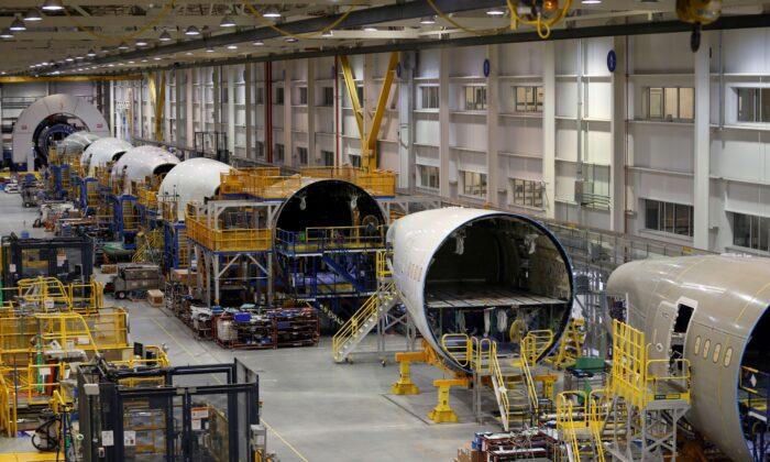 US Awarding $482.3 Million in Aviation Manufacturing Assistance