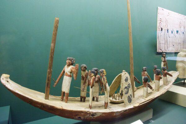 A model of a war boat from the Middle Kingdom Period, 3,000 to 4,000 years ago. (Courtesy of Karen Gough)