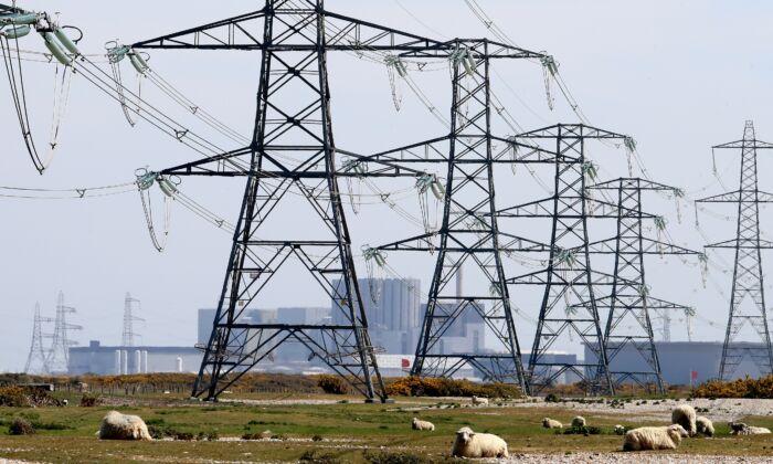 UK Wholesale Energy Prices Soar After Power Grid Hit by Fire