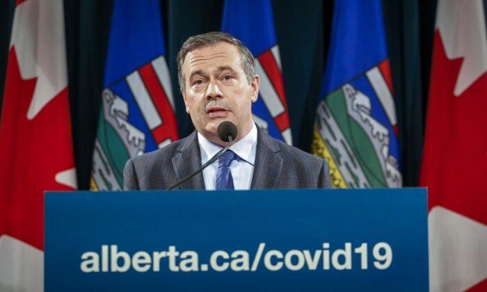 Alberta Introduces Proof of Vaccination Program, Declares Health Emergency