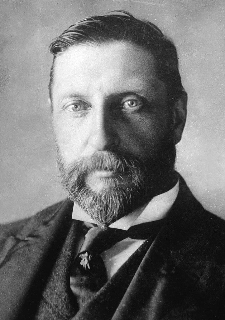 English writer Sir Henry Rider Haggard (1856–1925) is best known for his adventure stories. The George Grantham Bain collection at the Library of Congress. (Public Domain)