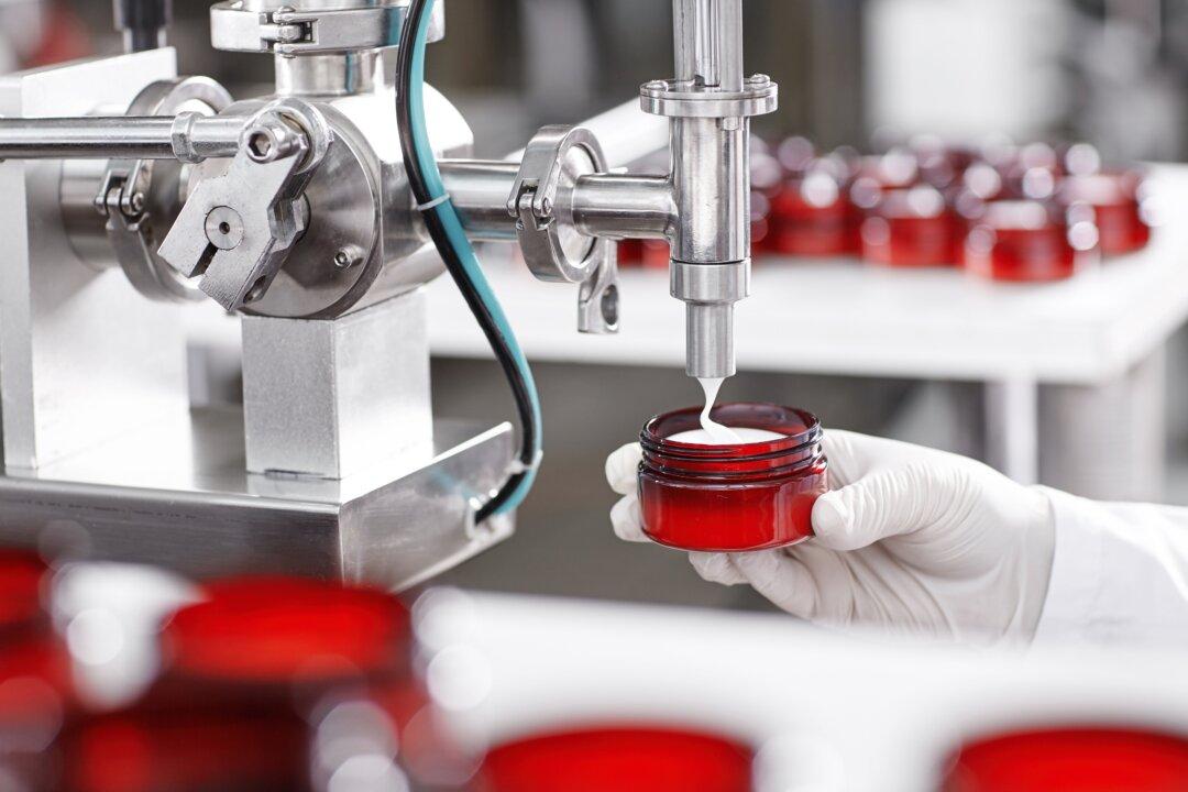 12 Endocrine Disruptors in Your Body