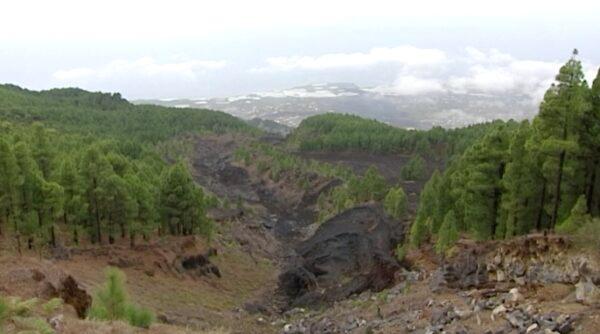 The area around the Teneguia volcano on La Palma, one of Spain's Canary Islands, in a file photo. (FORTA/Screenshot via The Epoch Times)