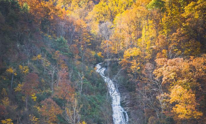 A Fabulous Fall Getaway in Virginia’s Blue Ridge Mountains