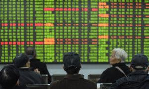 China: Spooked Stock Investors Turn to US, Japan, and Crypto