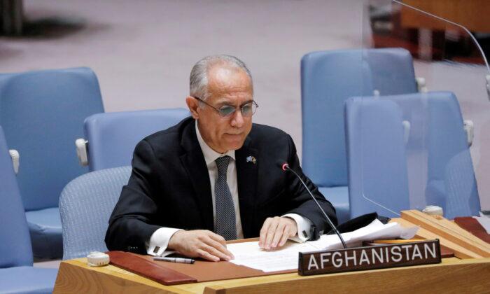 UN Afghanistan Mission Extended, Afghan Envoy Asks to Keep Seat