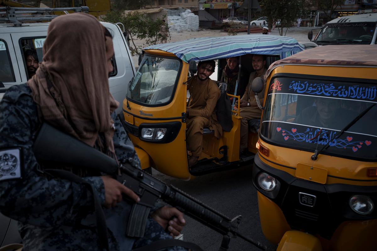 ISIS Bomb Attacks on Taliban Raise Specter of Wider Conflict