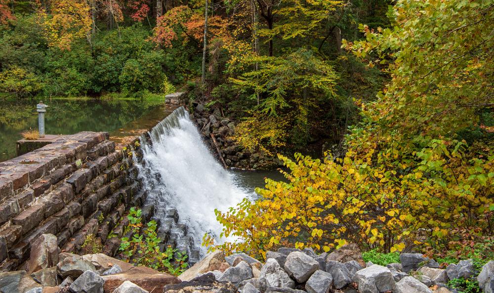 Otter Lake is yet another beautiful waterfall along the Blue Ridge Parkway. (Ralf Broskvar/Shutterstock)