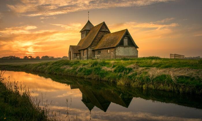 Ancient Churches a Draw for Visitors to Rural England