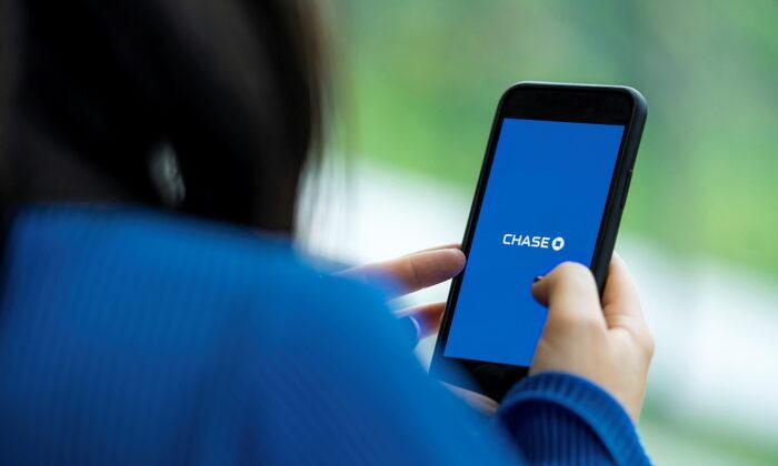 JPMorgan Takes on British Rivals With Launch of Digital Bank Chase