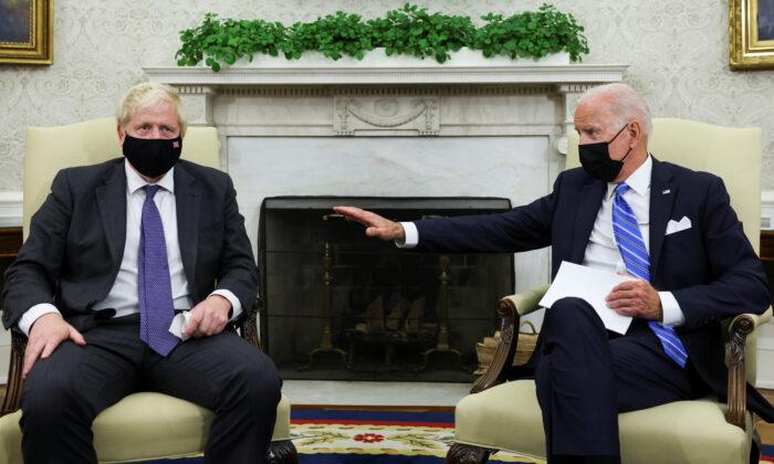 Biden Dashes Johnson’s Hope for Quick Bilateral Trade Deal