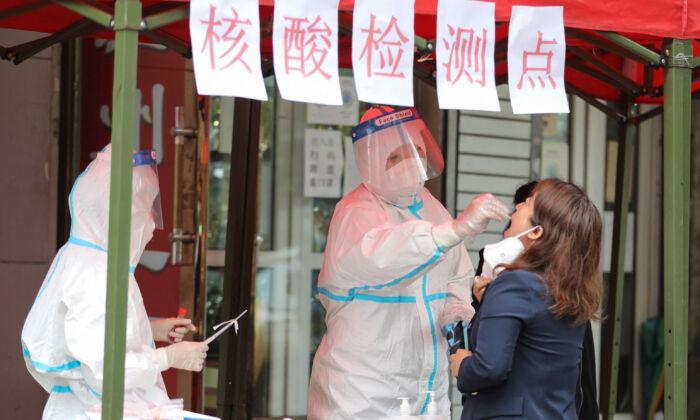 New Wave of COVID-19 Outbreaks Hits Several Regions in China