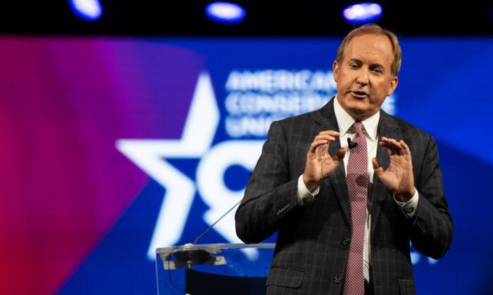 Biden’s COVID-19 Vaccine Mandate for Private Businesses ‘Unconstitutional’: Texas AG Ken Paxton