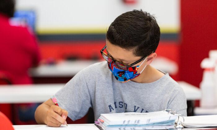 San Francisco Supervisors, Parents Want to Bring Back Middle School Algebra