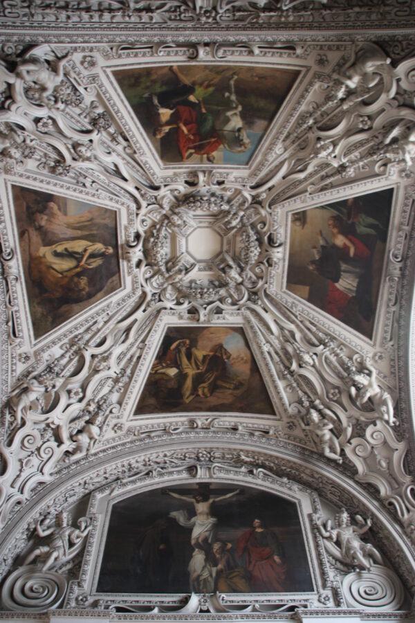 A view of the ceiling in Salzburg cathedral. (Copyright Wibke Carter)