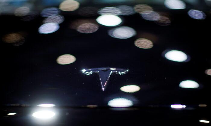 San Francisco Raises Tesla ‘Self-Driving’ Safety Concerns as Public Test Nears