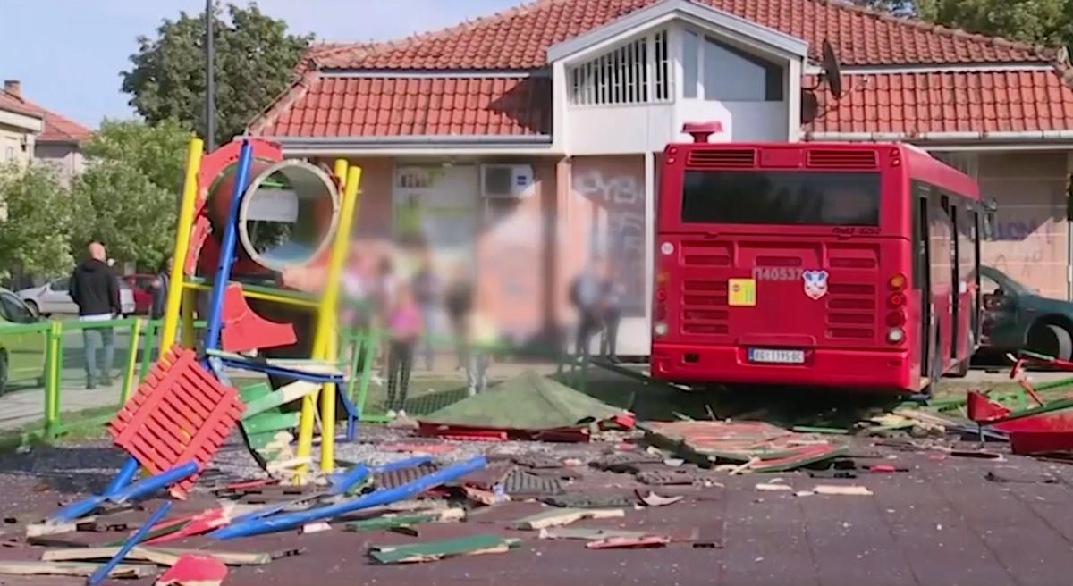 Bus Swerves Into Children’s Playground in Belgrade, Injuring Several