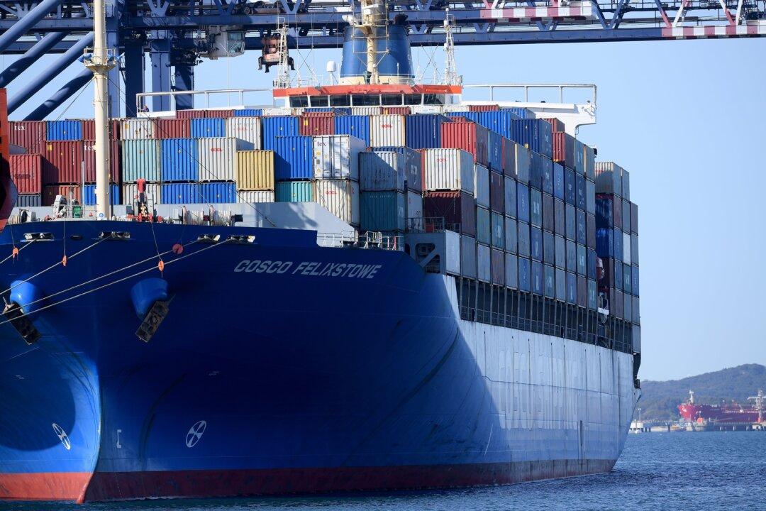‘A Disgrace’: Australian Unions Fire Back at PM on Port Warning