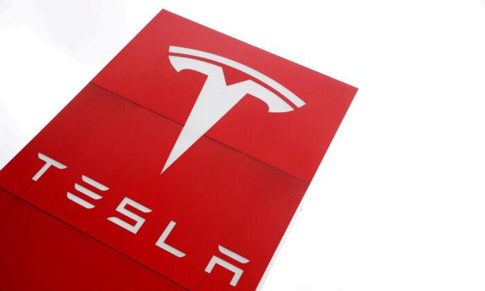Tesla Delivers Record 241,300 Vehicles in Q3, Beats Analysts’ Estimates