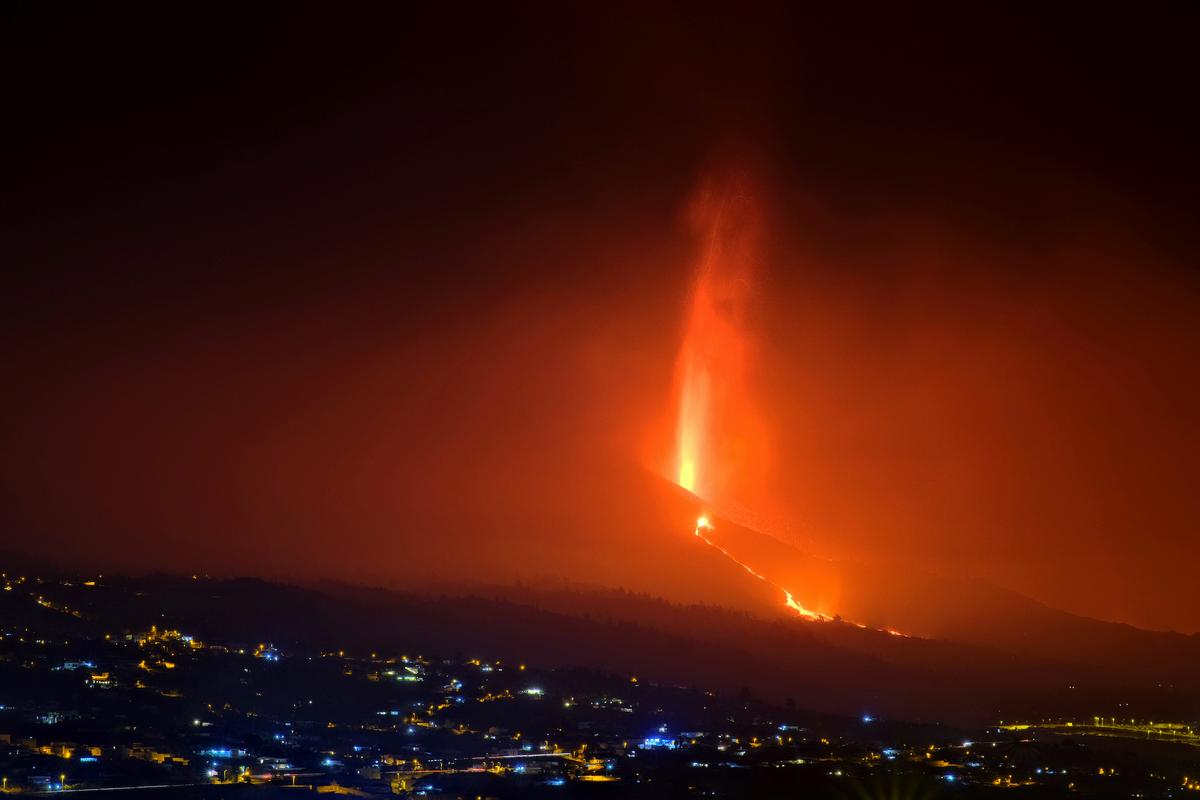 Lava flows from a volcano on the Canary island of La Palma, Spain, on Sept. 26, 2021. (Daniel Roca/AP Photo)