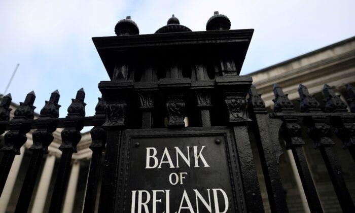 Bank of Ireland Blames Irish Pay Cap as CFO Announces Departure