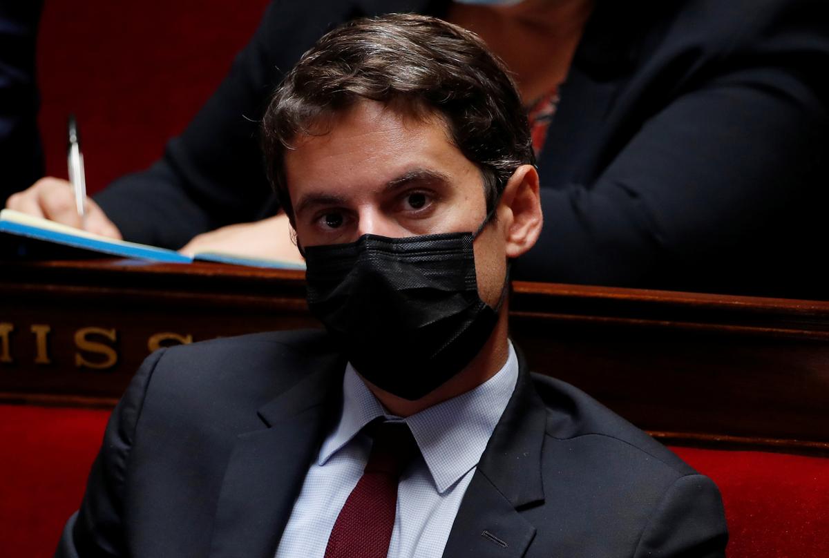 France Cuts Back Visas for Maghreb Nationals Over Immigration Policy