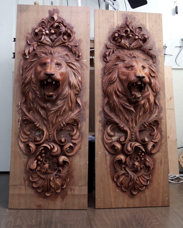 Alexander A. Grabovetskiy undertakes all types of woodcarving commissions from majestic lions to elegant architectural accents, to flourishes of flowers, berries, and volutes (spirals). (Courtesy of Alexander A. Grabovetskiy)