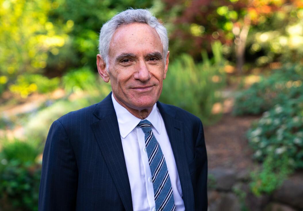 COVID-19 Vaccine Should Not Be Mandated for Children: Dr. Scott Atlas