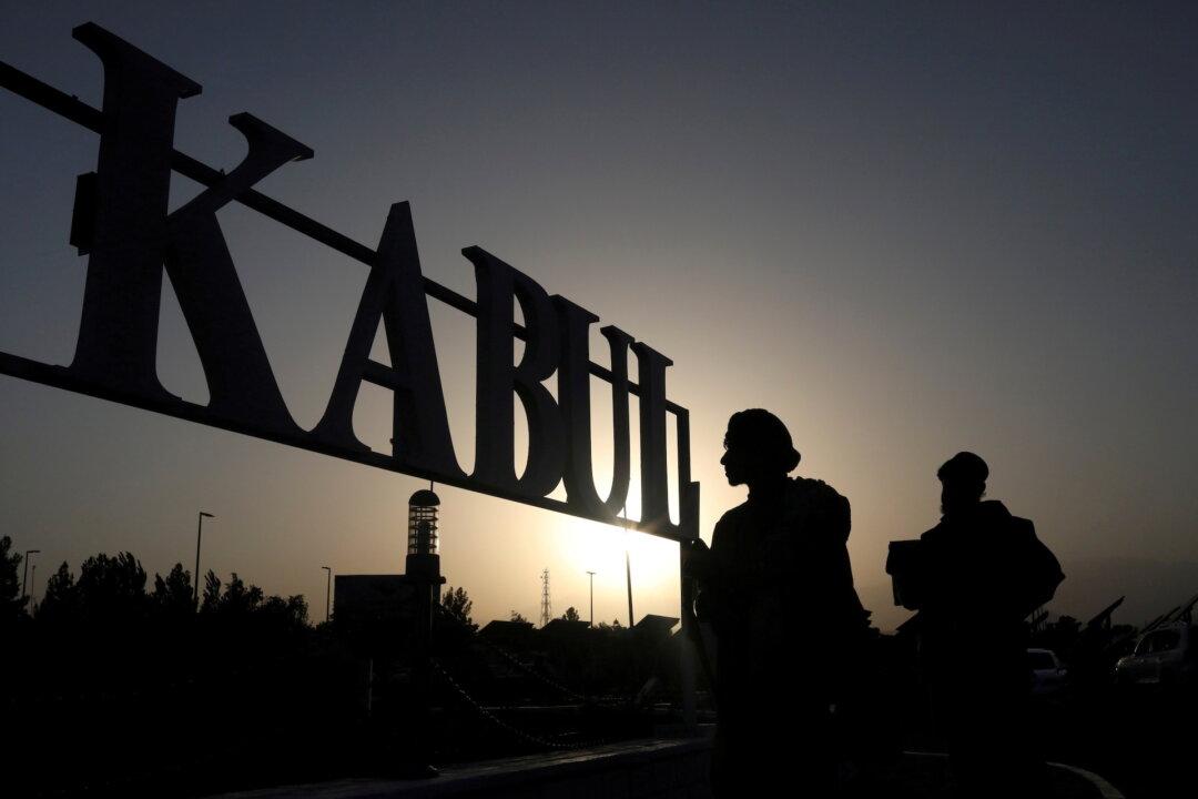 Flight Carrying Americans From Kabul Departs UAE Bound for US