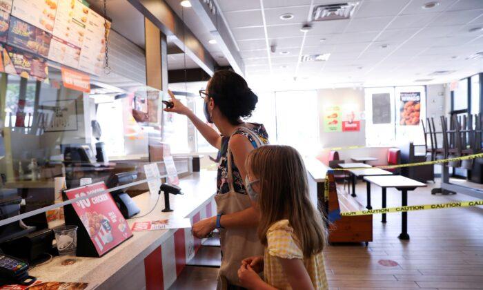 Fast-Food Chains Close Some Indoor Seating as Cities Mandate Vaccine Checks