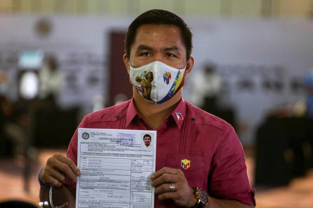 Pacquiao Files Bid for Presidency as Philippine Race Heats