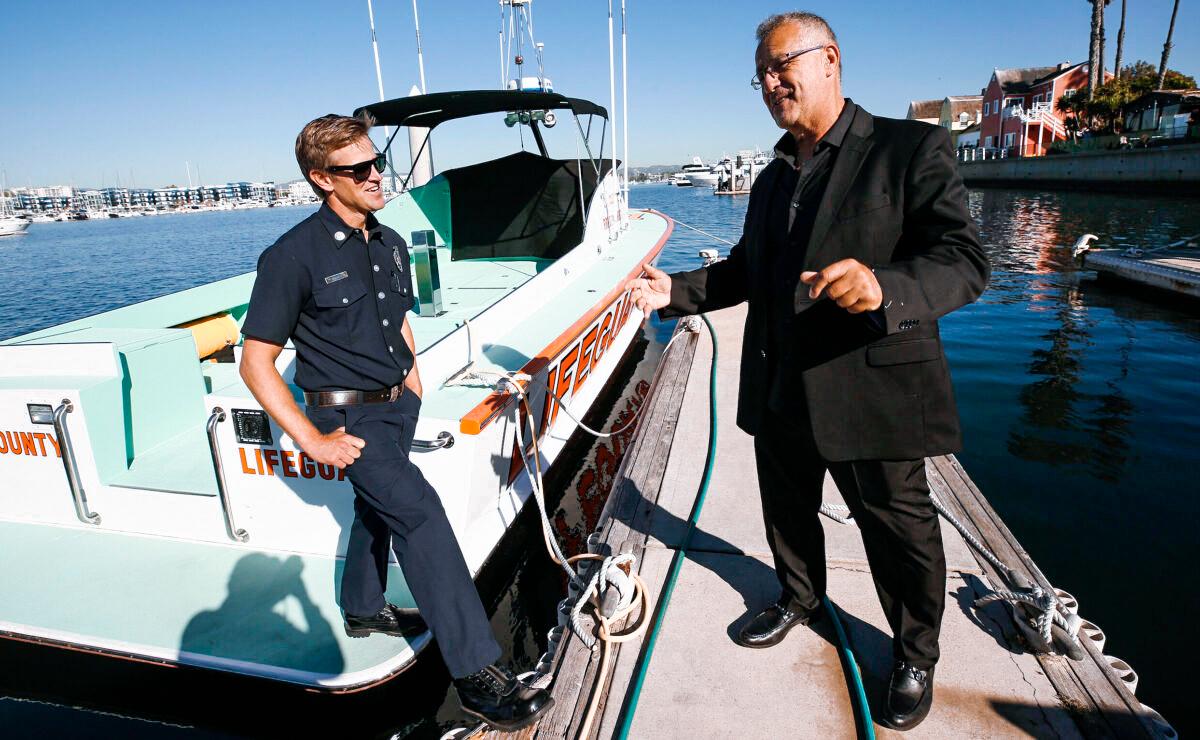 A Woman Was Stranded in the Ocean for 12 Hours—A Novice Boat Captain Saved Her