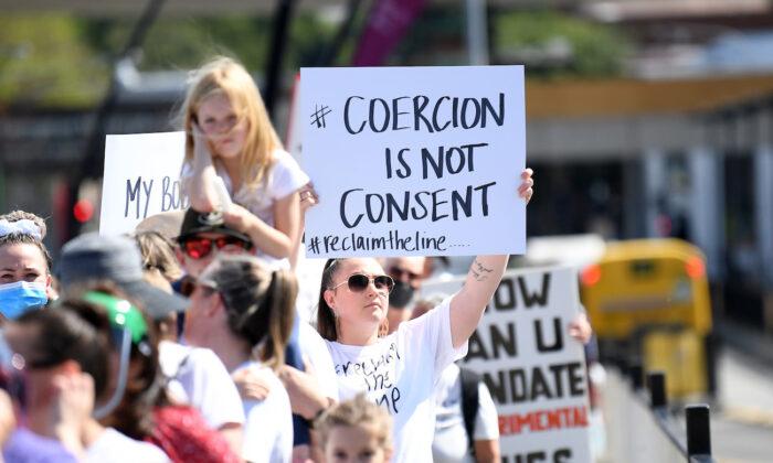 Australians Strike Against Vaccine Mandates in Nationwide ‘ReclaimTheLine’ Protests