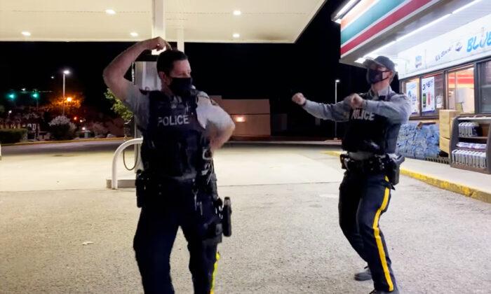 RCMP Officers ‘Bust a Move’ to Make Jittery Teens Laugh—and the Video Goes Viral