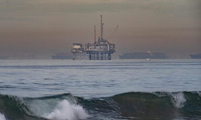 Amplify Energy Sues Shipping Companies Over California Oil Spill