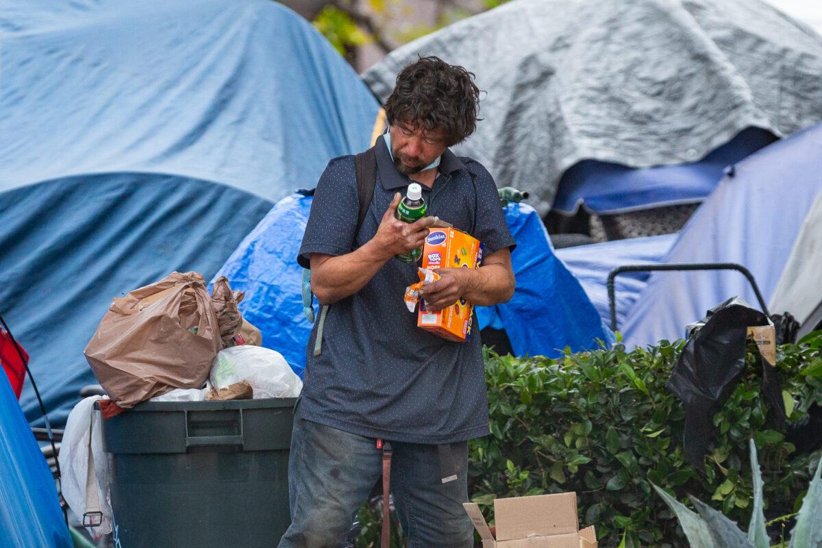 A homeless encampment off Ross Street in Santa Ana, Calif., on May 10, 2021. (John Fredricks/The Epoch Times)