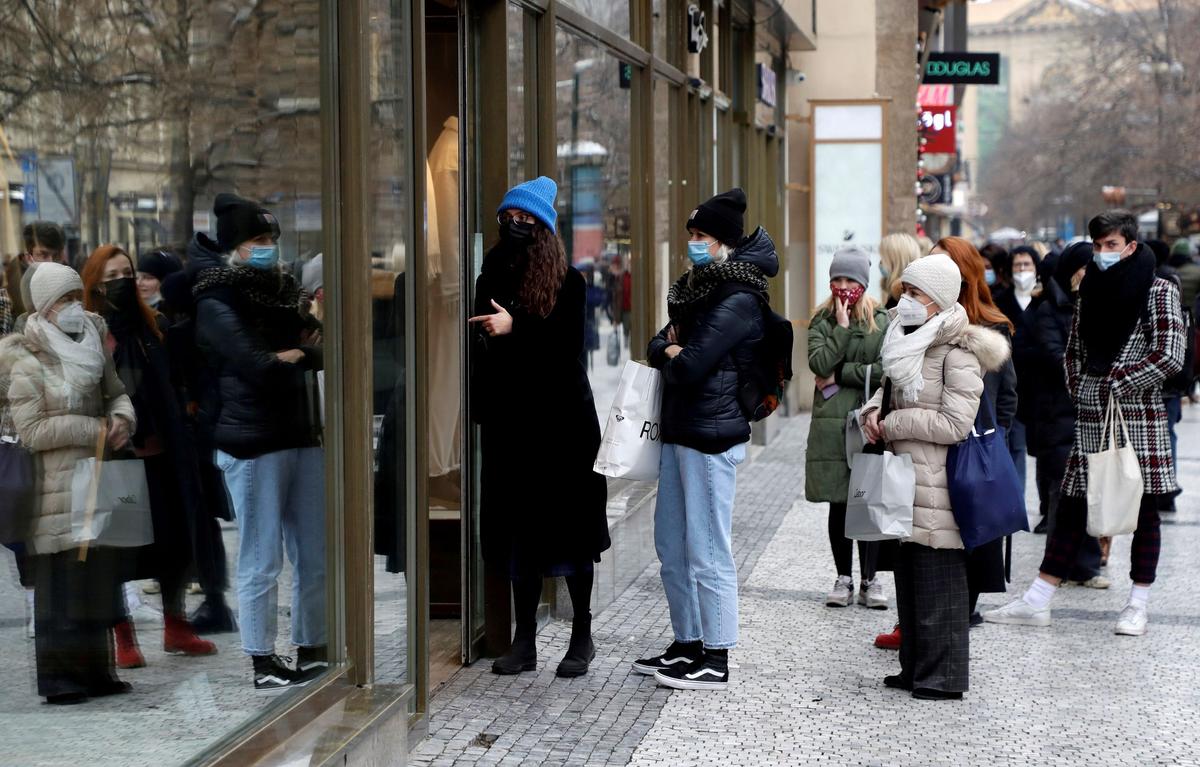 Analysis: Energy Costs Add to Emerging Central Banks’ Inflation Headache