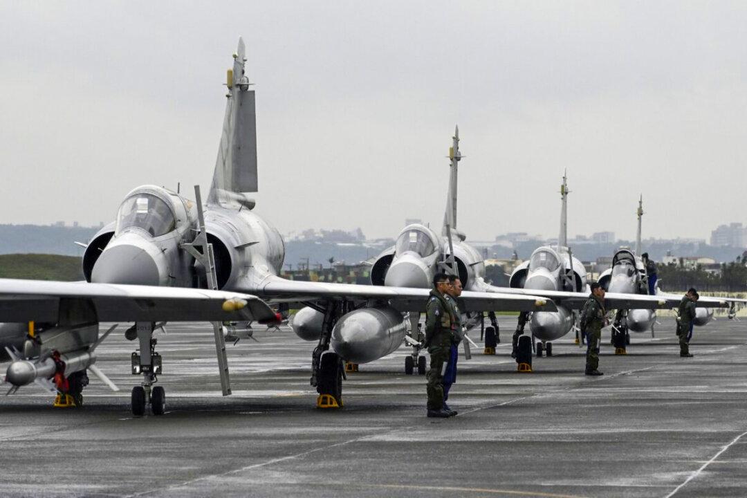 China Sends Record 56 Warplanes Near Taiwan, Continuing 4 Days of Incursions