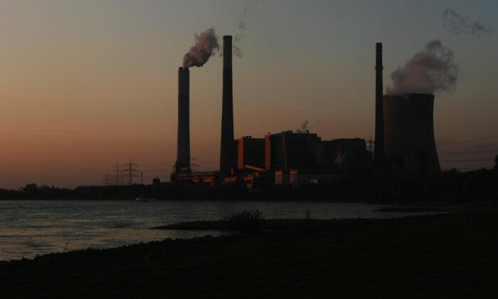 German Electricity Producer Forced to Shut Down Power Plant After Running Out of Coal