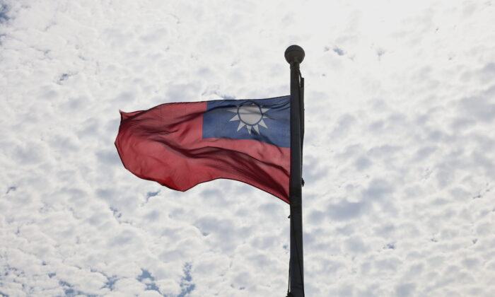 French Senators to Visit Taiwan Amid Soaring China Tensions