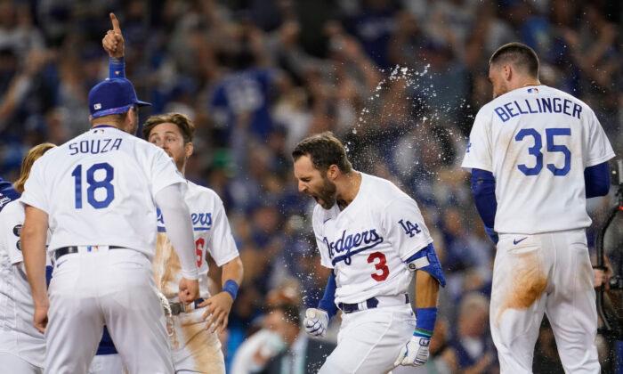 Taylor Hits Walk-Off HR, Dodgers Deck Cards 3-1 in WC Game