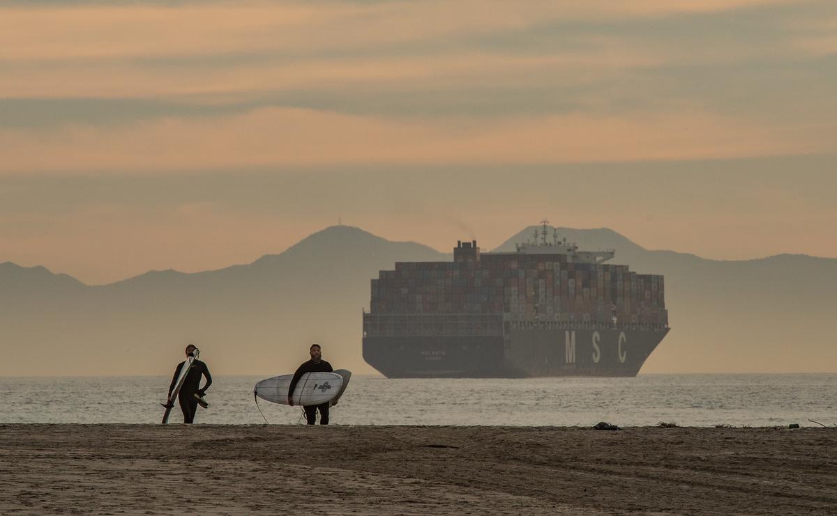 Cargo ships sit backlogged outside the ports of Los Angeles and Long Beach, Calif., on Jan. 12, 2021. (John Fredricks/The Epoch Times)