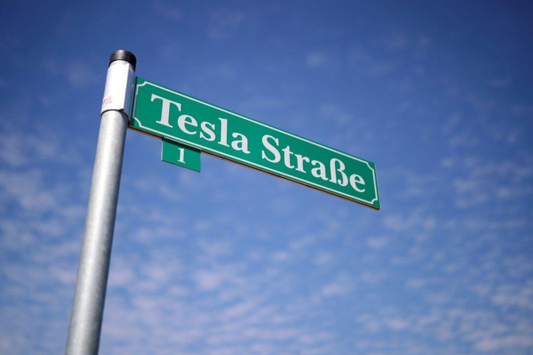 Tesla’s German Plant Hits Snag as Public Consultation Repeated