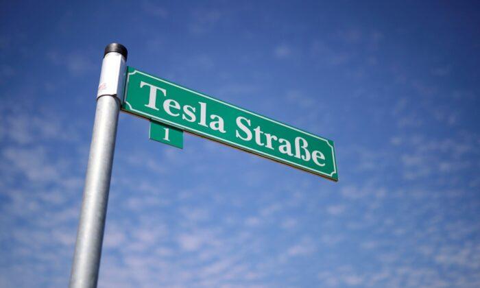 Tesla’s German Plant Hits Snag as Public Consultation Repeated