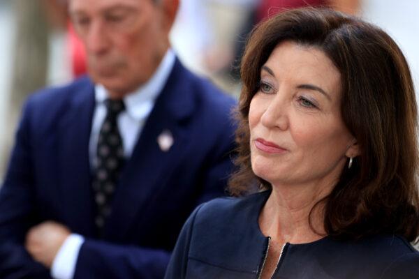 New York Gov. Kathy Hochul Signs New Congressional Map for Upcoming 2024 Elections Into Law